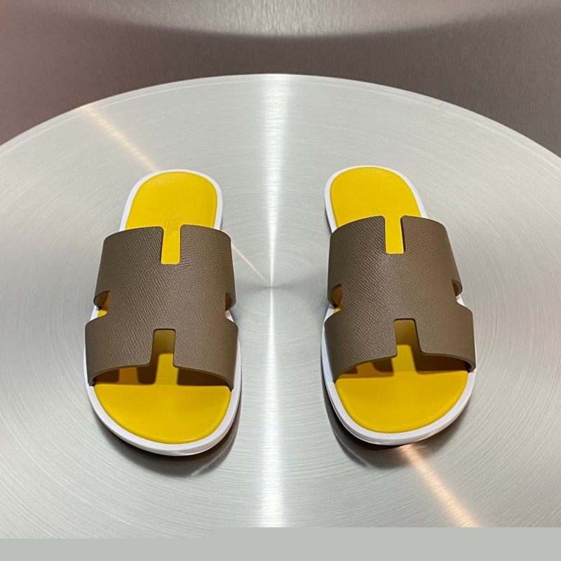 H**mes slippers